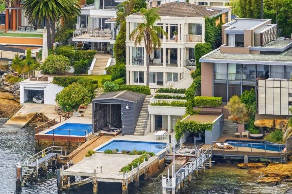 The waterfront house long owned by Paul Lincoln-Smith returns to the market for $50 million to $55 million.