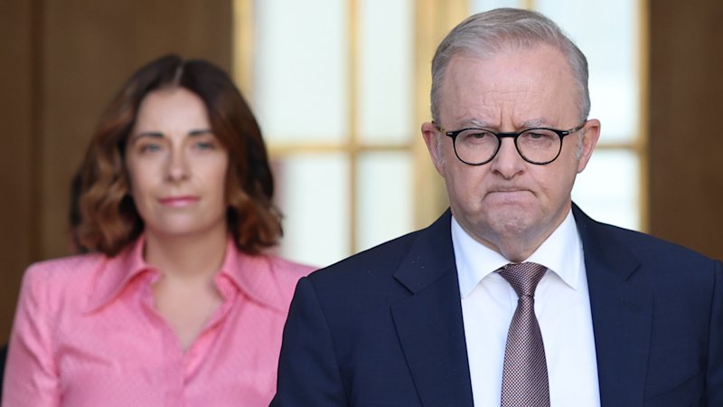 Meta, Google, TikTok revenue set to be hit with 2 per cent charge if news deals shunned, says Anthony Albanese