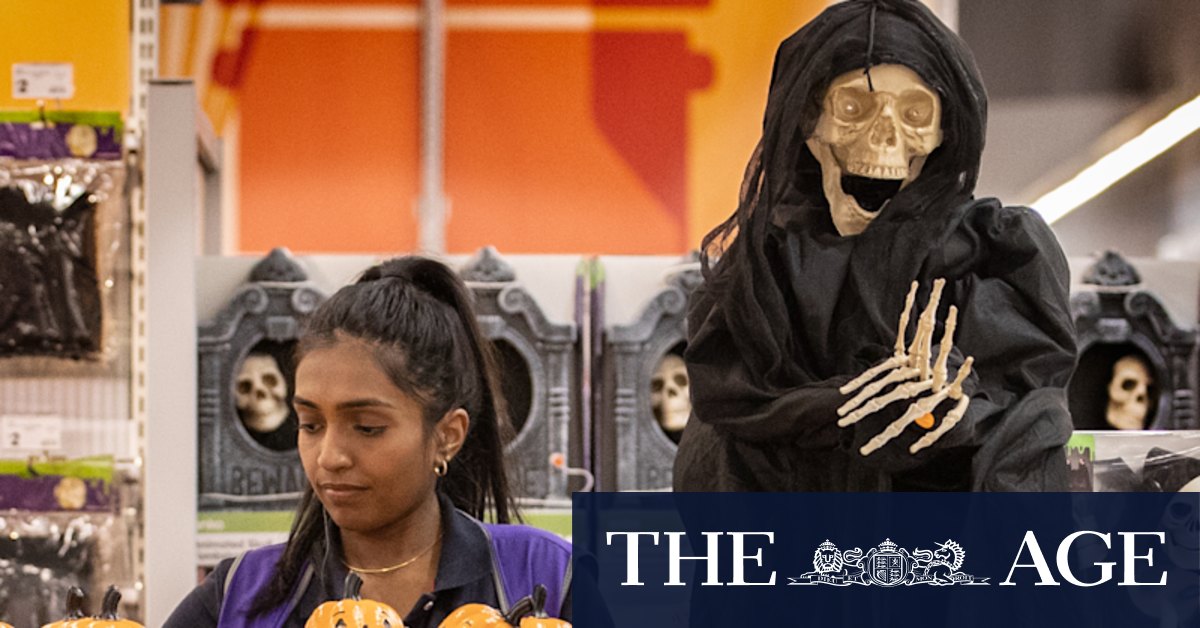 Halloween not welcome at Melbourne's St Michael's Grammar; Michael Clarke's bitter appearance on A Current Affair - Vimarsana News