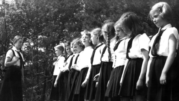 Young girls of the Hitler Youth during a Sunday excursion during the 1933-45 Nazi dictatorship. 