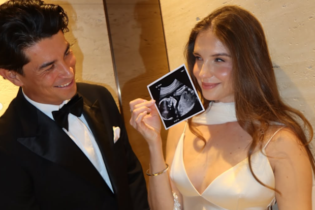 Bailey Banfield pregnancy announcement