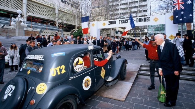 The first Tracbar rally that left the Perth CBD in 2000.