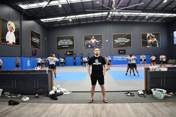 UFC pin-up Rob Whittaker runs his eye over a Panthers wrestling session.