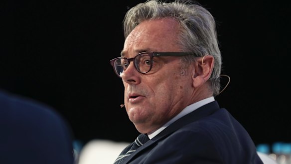 China's tabloid media cycle spins on Raby v Bishop spat