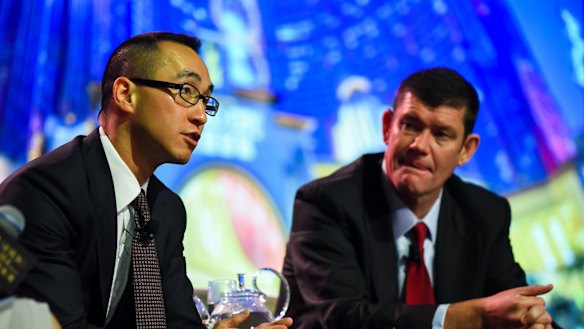 Melco boss Lawrence Ho (left) and James Packer (right) are both expected to be called to the inquiry. 