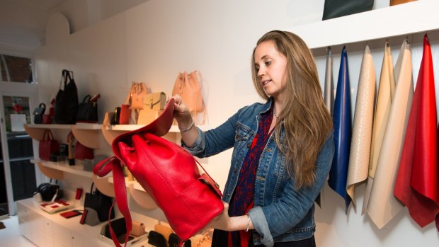 Online purse boutique 2025