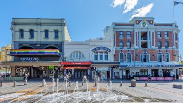 Moelis has taken control of Taylor Square after buying Kinselas and the Courthouse Hotel.