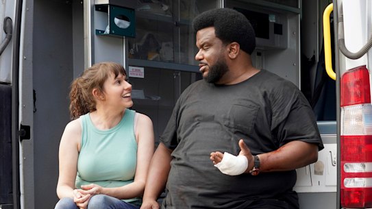 Claudia O’Doherty and Craig Robinson in Killing It.