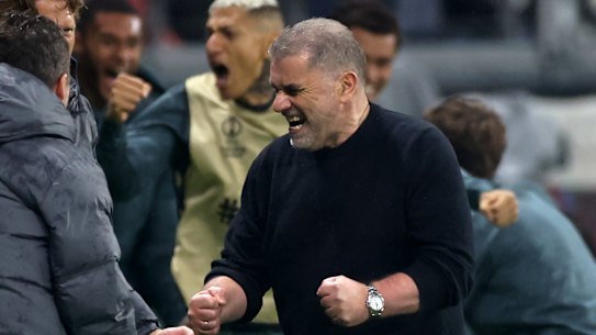 Ange Postecoglou celebrates.