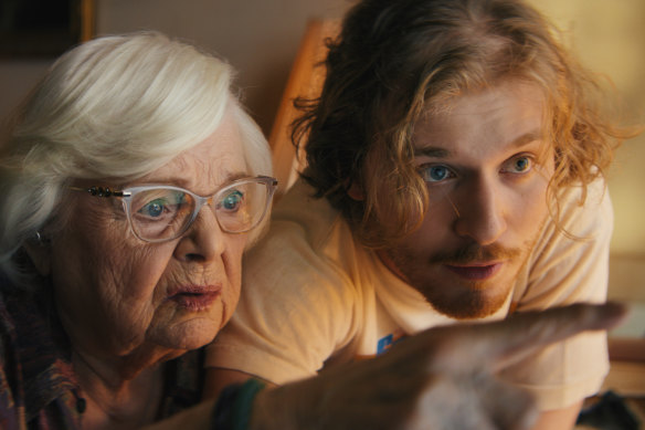 Thelma (June Squibb) and her grandson Danny (Fred Hechinger) have a close relationship in Thelma.