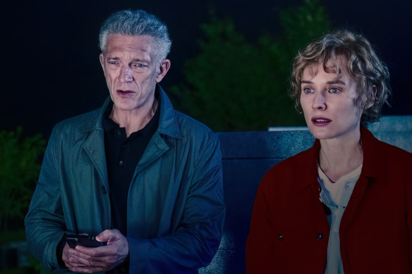 Vincent Cassel and Diane Kruger in The Shrouds.