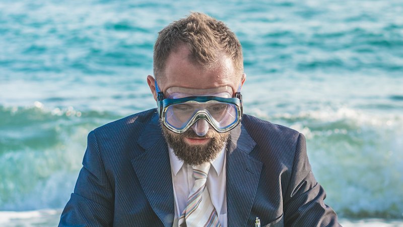 Working through Christmas? Six ways to tap into those holiday vibes