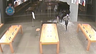 The thieves broke into the Apple store on Hay Street in Perth. 