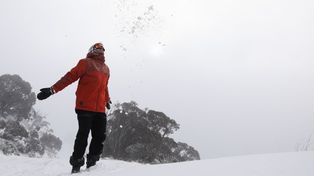 The cold fronts passing through south-eastern Australia will bring more than 50 centimetres of snow to the ski resorts.