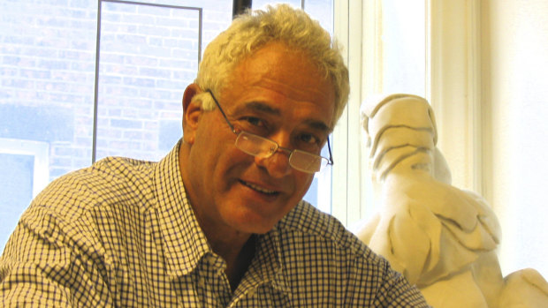 Peter Mayer at the book publisher's office in New York in the late 1990s. 
