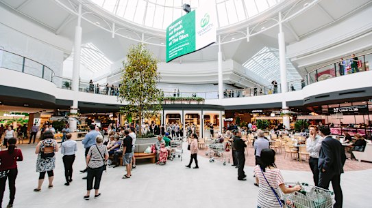 Vicinity Centres to sell $1b of shopping centres