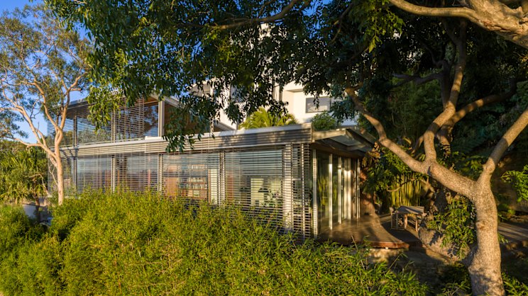 smh.com.au - Julie Power - Inside the Rose Bay home turning the McMansion trend on its head