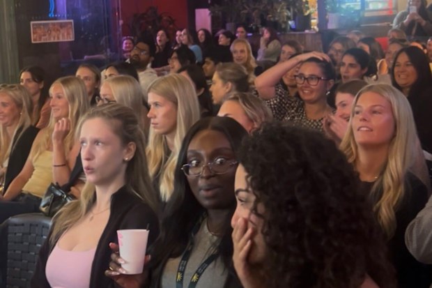 The Chippo Hotel Love Island Australia watch party