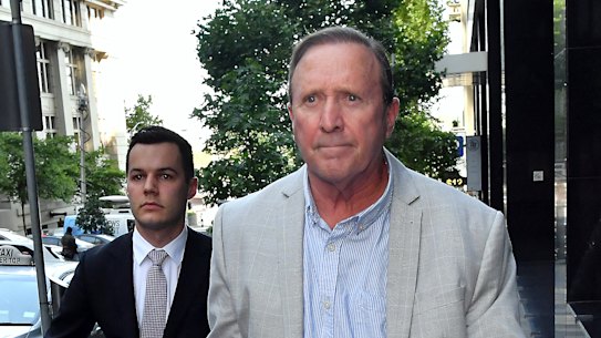 Casey Council: Former Casey mayor Sam Aziz quits Liberal Party