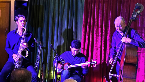 The improvising trio of Jeremy Rose, 
 Hamed Sadeghi and  Lloyd Swanton. 
