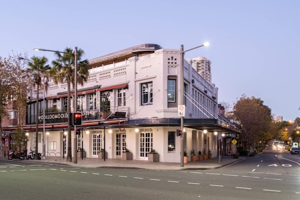 The Woolly Bay Hotel in Woolloomooloo.