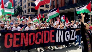 Pro-Palestinian protesters take to Sydney streets in the first rally since fighting resumed in Gaza.