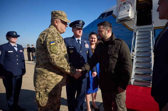 Volodymyr Zelensky touches down in the United States on December 22.