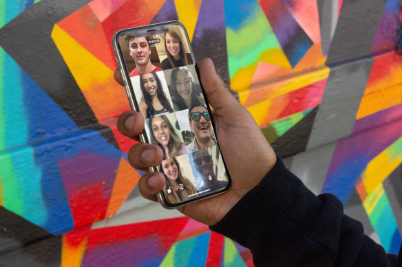 Up to eight friends can join the chat in the Houseparty app.