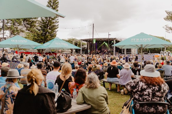 The event covers four blocks of Broadbeach, comprising 19 different stages.