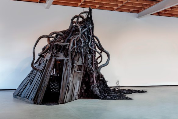 Season of the witch: Trulee Hall’s <i>Witch House (Seance of the Umbilical Coven)</I> at GOMA.