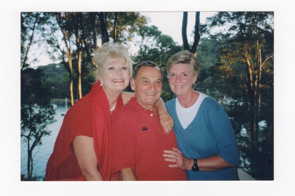 Di Morrissey (left), with Bob Story and Susan Duncan at Tarrangaua.