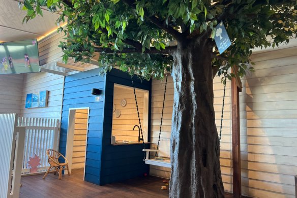 The Treehouse play area at the Full Moon Hotel has a large artificial tree.