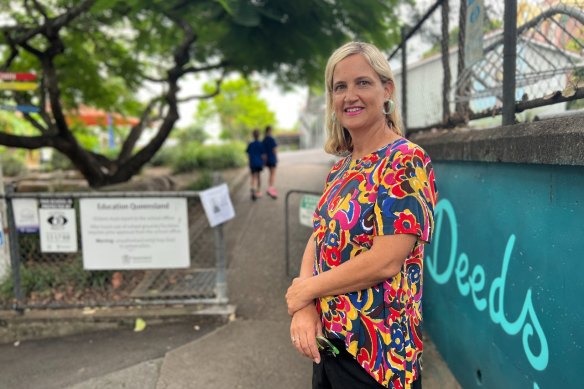 Ashgrove mum Clarissa Ellemor has two kids enrolled at Oakleigh State School and allows them to walk to school independently as they live very close by. A poll has found only 35 per cent of Queensland parents do this.