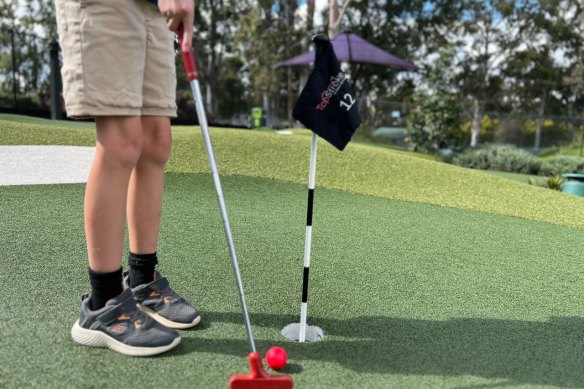 TopStroke Oxley Golf Club Mini Golf has unusually long greens suited to experienced players.