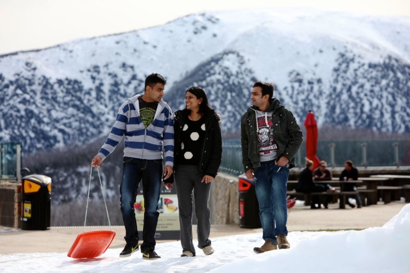 The Victorian government wants to sell the operating rights to Lake Mountain, as well as its Mount Baw Baw facility.