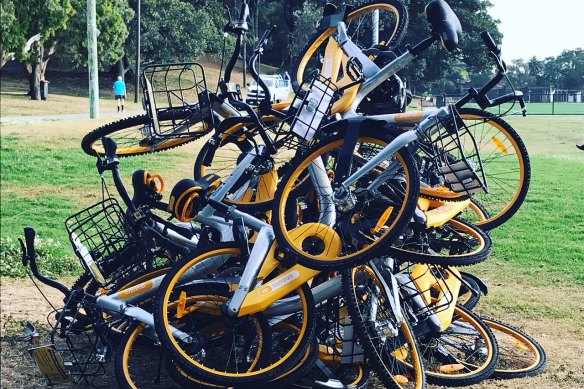 Thousands e bikes are once again on Sydney streets as bike sharing companies look to new technology