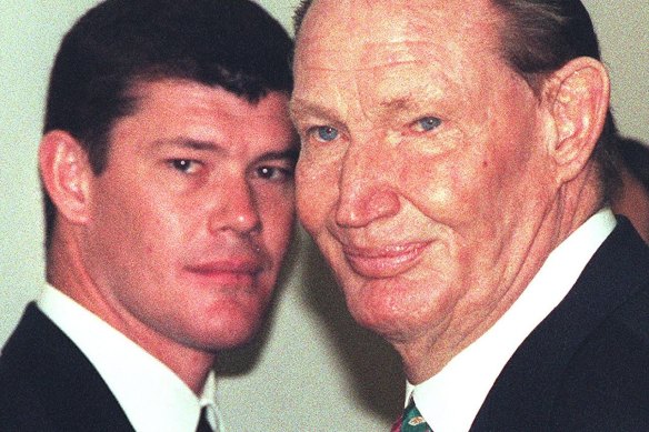 James and Kerry Packer in 1998.