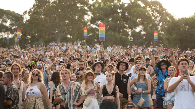 Survey participants were recruited from the 2017-18 Falls Festival. 