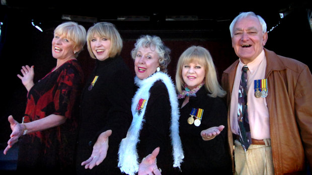 Gus Merzi with Pat Kennedy, Dinah Lee, Lorrae Desmond and Little Patti in 2006.