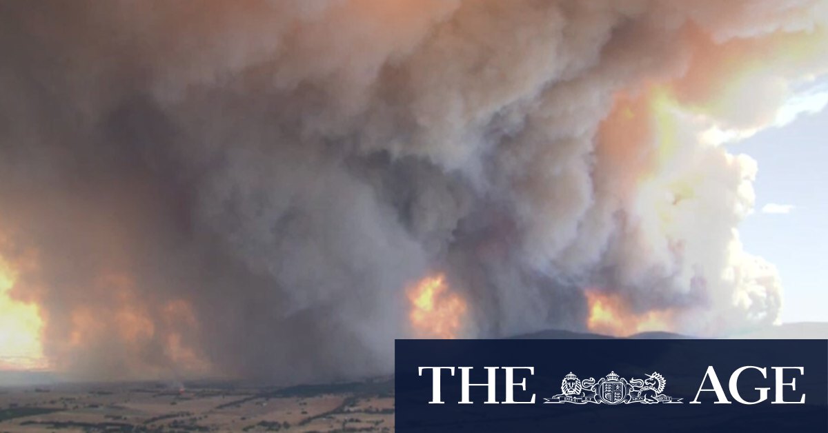 Victoria fires: Thousands ordered to evacuate as fire rips through western Victoria - Vimarsana News