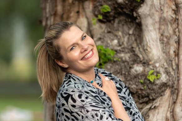 Deanne Mathews advertises her healing workshops online.