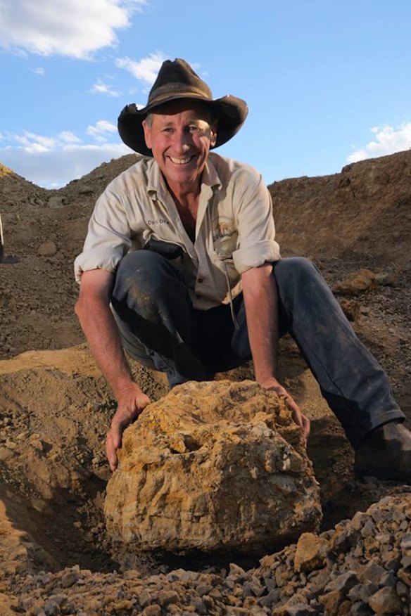 Local Hero David Elliott