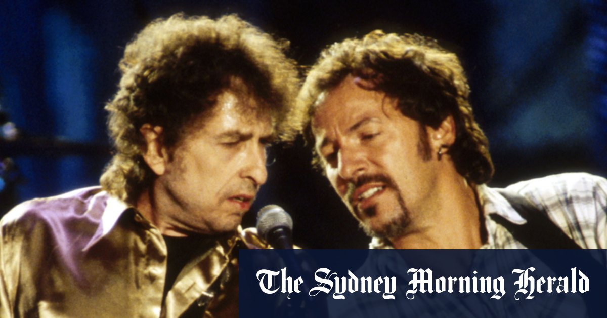 New Bob Dylan book released - Vimarsana News
