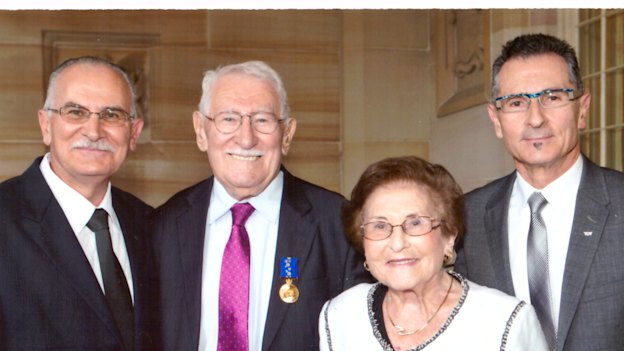 Eddie Jaku received his OAM in 2013 with sons  Andre and Michael and wife Flore.