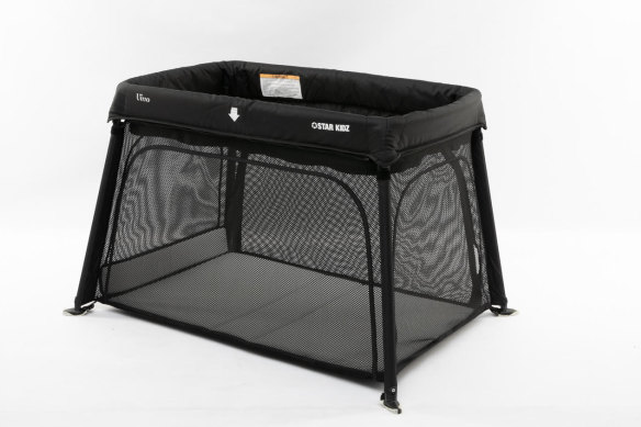 Star Kidz Vivo Super Light Travel Cot.