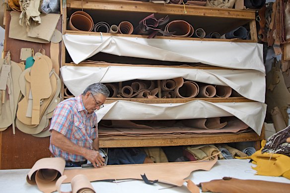 Saddle-making at JM Capriola Co.