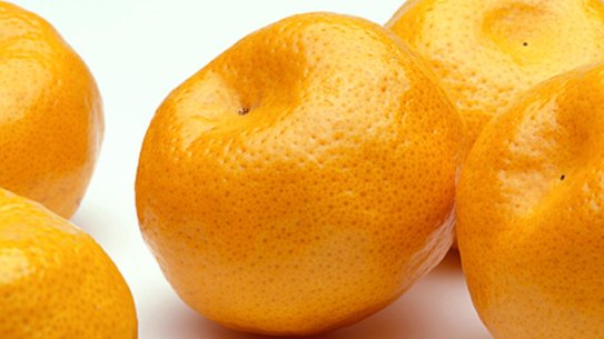 Costa will acquire two new varieties of mandarin through a $220 million acquisition of 2PH.