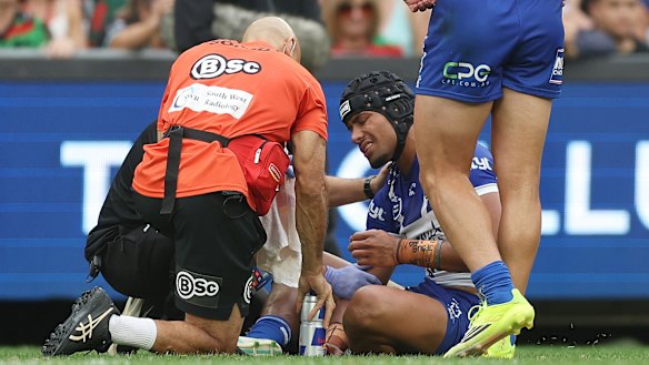 Stephen Crichton after suffering the injury last Friday.