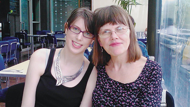 Mary K. Pershall (right) with her daughter Anna in 2012.