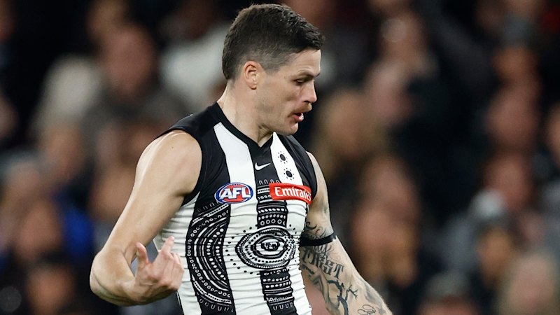 The tackle that could stop Jack Crisp chasing 300 consecutive AFL games